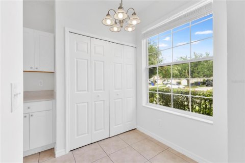 Touwnhouse à vendre à Kissimmee, Floride: 3 chambres, 132.2 m2 № 2420595 - photo 7