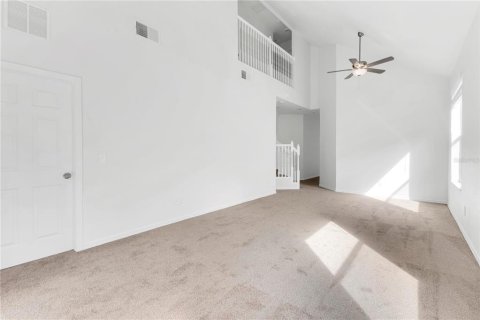Touwnhouse à vendre à Kissimmee, Floride: 3 chambres, 132.2 m2 № 2420595 - photo 5