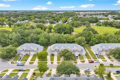 Touwnhouse à vendre à Kissimmee, Floride: 3 chambres, 132.2 m2 № 2420595 - photo 29