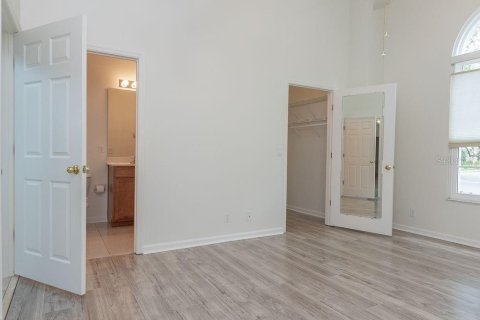 Touwnhouse à louer à DeLand, Floride: 2 chambres, 120.68 m2 № 2415080 - photo 9