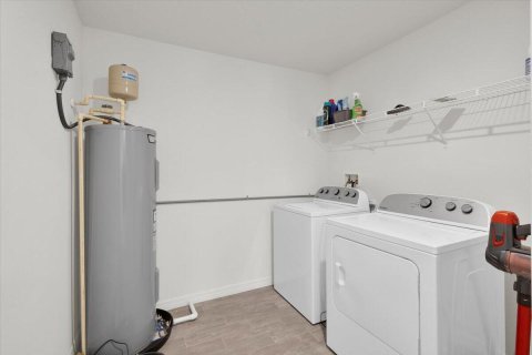 Casa en venta en Palm Bay, Florida, 3 dormitorios, 113.43 m2 № 2243040 - foto 21