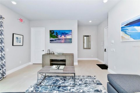 Condo in Four Corners, Florida, 3 bedrooms  № 1885861 - photo 11