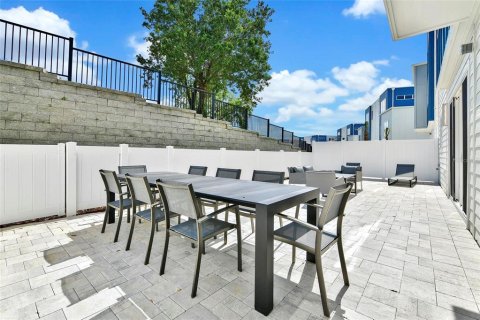 Condo in Four Corners, Florida, 3 bedrooms  № 1885861 - photo 19