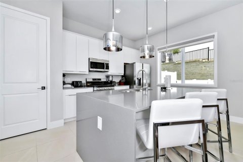 Condo in Four Corners, Florida, 3 bedrooms  № 1885861 - photo 30