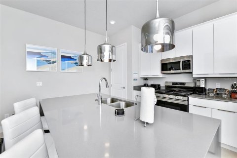 Condo in Four Corners, Florida, 3 bedrooms  № 1885861 - photo 27