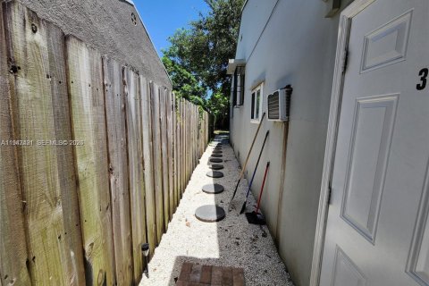 Снять в аренду виллу или дом в Майами, Флорида 18.58м2, № 1999975 - фото 5