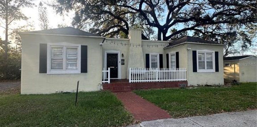 Immobilier commercial à Tampa, Floride 97.55 m2 № 1513878