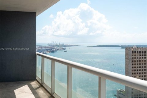 Condo in Miami, Florida, 2 bedrooms  № 2401334 - photo 10