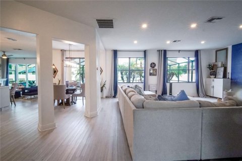 Casa en venta en Winter Garden, Florida, 4 dormitorios, 334.91 m2 № 2384040 - foto 15