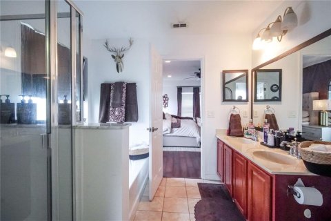 Casa en venta en Winter Garden, Florida, 4 dormitorios, 334.91 m2 № 2384040 - foto 30
