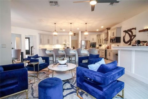 Casa en venta en Winter Garden, Florida, 4 dormitorios, 334.91 m2 № 2384040 - foto 16