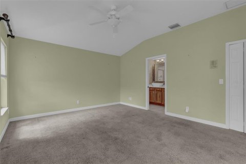 Villa ou maison à vendre à Mount Dora, Floride: 3 chambres, 149.85 m2 № 1681645 - photo 17