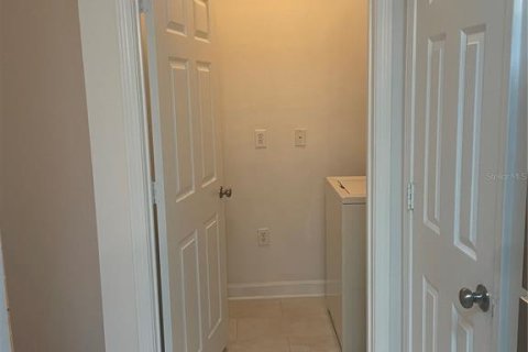 Condo in Tampa, Florida, 2 bedrooms  № 1854328 - photo 10