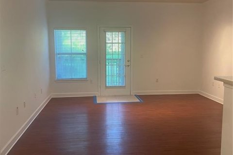 Condo in Tampa, Florida, 2 bedrooms  № 1854328 - photo 15
