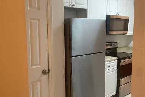 Condo in Tampa, Florida, 2 bedrooms  № 1854328 - photo 5