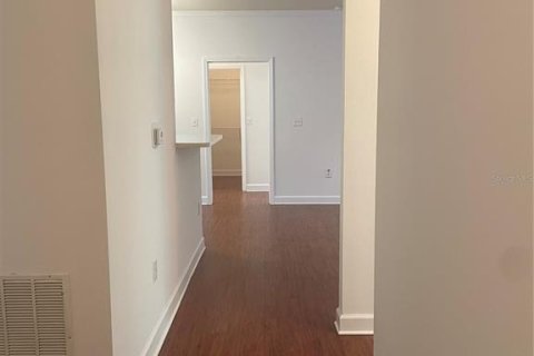 Condo in Tampa, Florida, 2 bedrooms  № 1854328 - photo 3