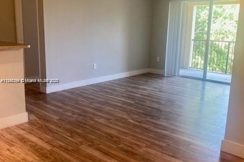 Condo in Tamarac, Florida, 2 bedrooms  № 1852365 - photo 9