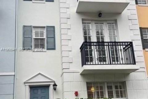 Townhouse in Delray Beach, Florida 3 bedrooms, 162.76 sq.m. № 2019754