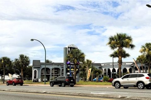 Immobilier commercial à louer à Orlando, Floride: 28.99 m2 № 2294875 - photo 14