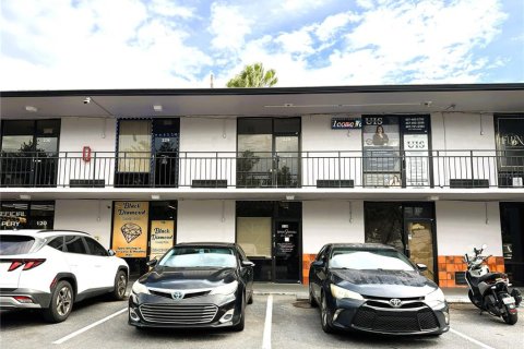 Immobilier commercial à louer à Orlando, Floride: 28.99 m2 № 2294875 - photo 10