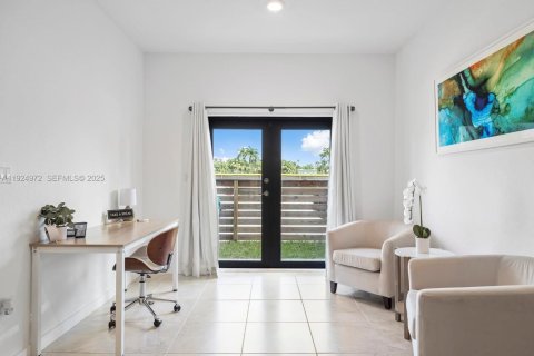 Adosado en alquiler en Homestead, Florida, 3 dormitorios, 135.92 m2 № 1983848 - foto 11