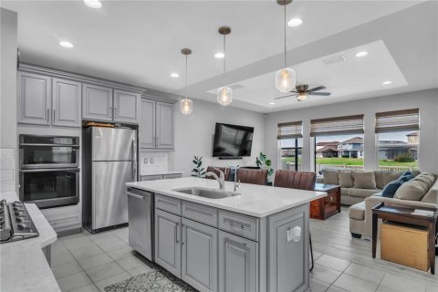 House in ESTANCIA

 in Wesley Chapel, Florida 4 bedrooms, 231.79 sq.m. № 1547438 - photo 26