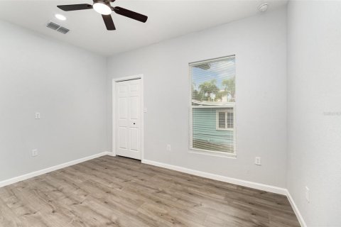 Propiedad comercial en venta en Lakeland, Florida, 4 dormitorios, 141.03 m2 № 1899622 - foto 17