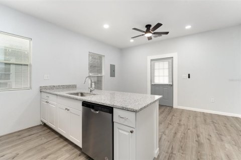 Propiedad comercial en venta en Lakeland, Florida, 4 dormitorios, 141.03 m2 № 1899622 - foto 10
