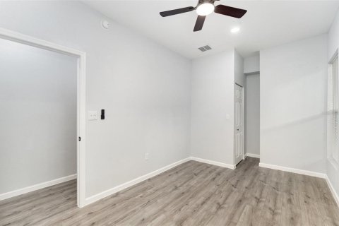 Propiedad comercial en venta en Lakeland, Florida, 4 dormitorios, 141.03 m2 № 1899622 - foto 26