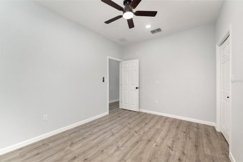 Propiedad comercial en venta en Lakeland, Florida, 4 dormitorios, 141.03 m2 № 1899622 - foto 16