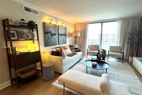 Copropriété à louer à Miami Beach, Floride: 2 chambres, 97.36 m2 № 1799362 - photo 7