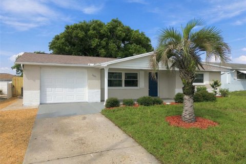 Villa ou maison à vendre à New Port Richey, Floride: 2 chambres, 104.79 m2 № 2420218 - photo 2
