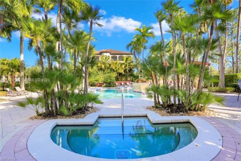 Condominio en venta en Naples, Florida, 1 dormitorio, 104.05 m2 № 1982941 - foto 4