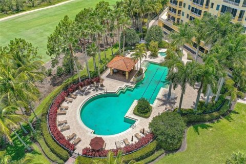 Condominio en venta en Naples, Florida, 1 dormitorio, 104.05 m2 № 1982941 - foto 7