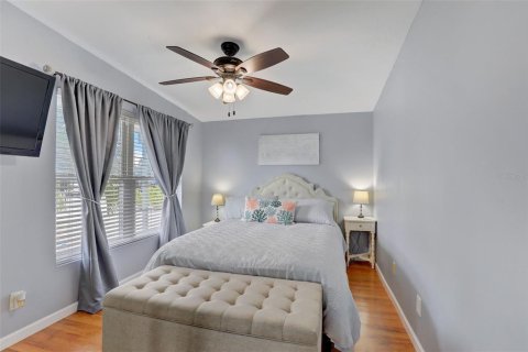 House in Bradenton, Florida 4 bedrooms, 145.11 sq.m. № 1724019 - photo 21