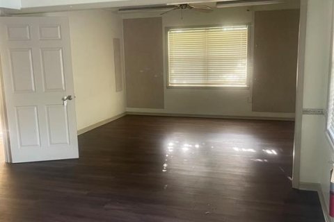 Commercial property in Ocala, Florida 229.28 sq.m. № 2208292 - photo 6
