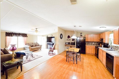 Apartamento en alquiler en Kissimmee, Florida, 3 dormitorios, 150.5 m2 № 1906910 - foto 4