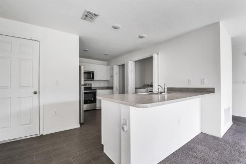 Casa en alquiler en Palm Bay, Florida, 3 dormitorios, 120.22 m2 № 1778329 - foto 6