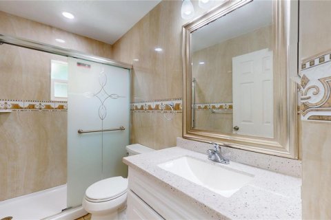 Casa en alquiler en Kissimmee, Florida, 4 dormitorios, 217.86 m2 № 1900432 - foto 14