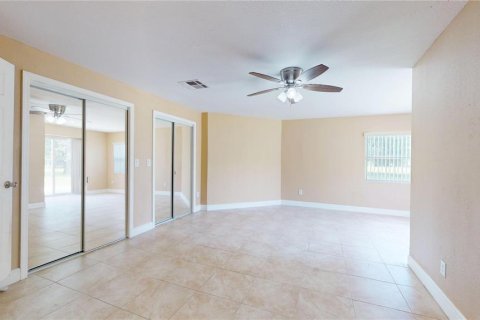 Casa en alquiler en Kissimmee, Florida, 4 dormitorios, 217.86 m2 № 1900432 - foto 26