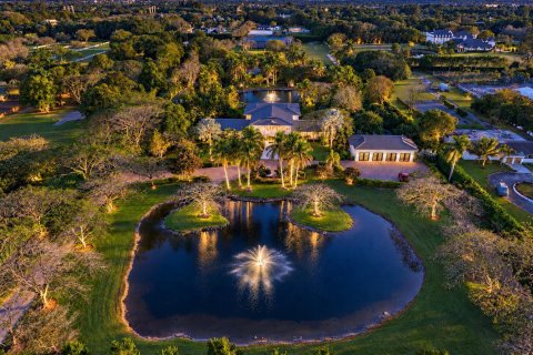 Villa ou maison à Southwest Ranches, Floride 8 chambres, 2177.81 m2 № 2409314