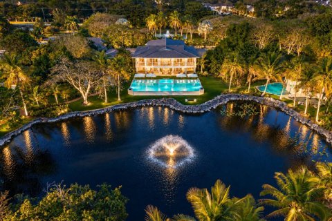 Villa ou maison à vendre à Southwest Ranches, Floride: 8 chambres, 2177.81 m2 № 2409314 - photo 3