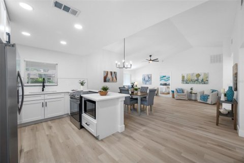 Casa en venta en Clearwater, Florida, 2 dormitorios, 123.19 m2 № 2386031 - foto 20