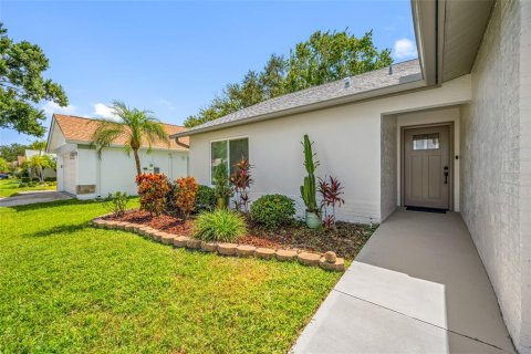 Casa en venta en Clearwater, Florida, 2 dormitorios, 123.19 m2 № 2386031 - foto 4