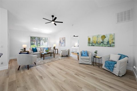 Casa en venta en Clearwater, Florida, 2 dormitorios, 123.19 m2 № 2386031 - foto 10
