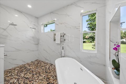 Villa ou maison à vendre à Punta Gorda, Floride: 4 chambres, 264.59 m2 № 2416985 - photo 25