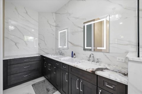Villa ou maison à vendre à Punta Gorda, Floride: 4 chambres, 264.59 m2 № 2416985 - photo 24