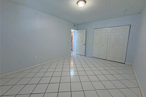 Condominio en alquiler en Clearwater, Florida, 2 dormitorios, 74.32 m2 № 2232368 - foto 7