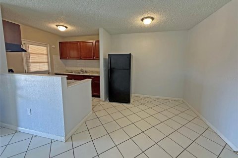 Condominio en alquiler en Clearwater, Florida, 2 dormitorios, 74.32 m2 № 2232368 - foto 3
