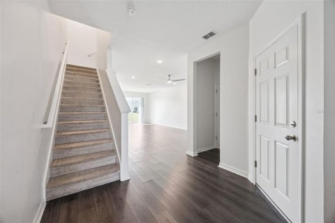 Adosado en venta en Orlando, Florida, 3 dormitorios, 144.83 m2 № 2092477 - foto 2